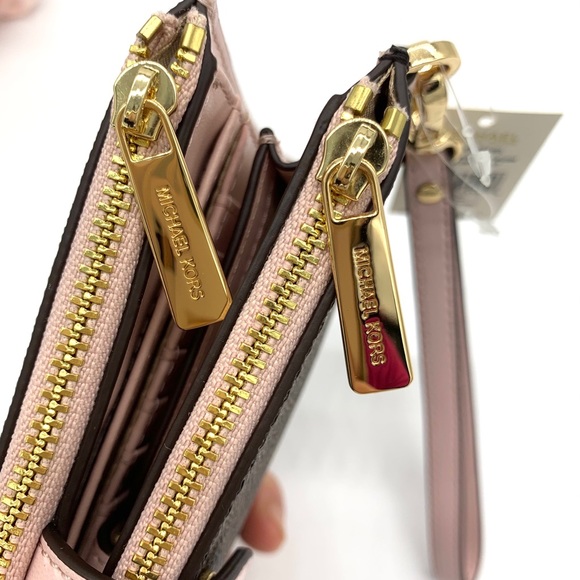 Michael Kors Jet Set Travel Double Zip Wristlet - Brown Signature/ Powder Blush - Picture 5 of 10